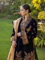 RT1217-Winter 3-Piece Unstitched Heavy Embroidered Velvet Suit