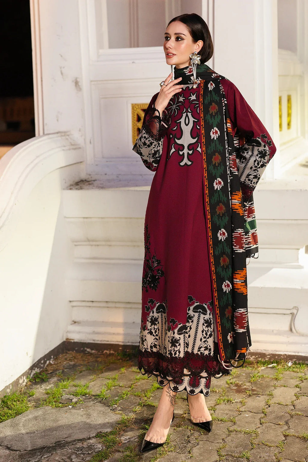 RT1255-Charizma - Winter 3PC Karandi Digital Print Dress