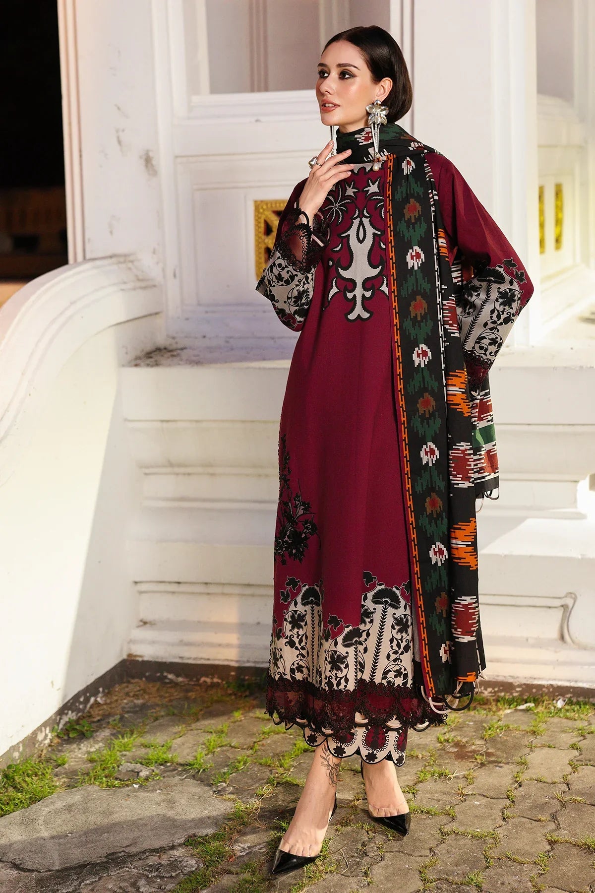 RT1255-Charizma - Winter 3PC Karandi Digital Print Dress