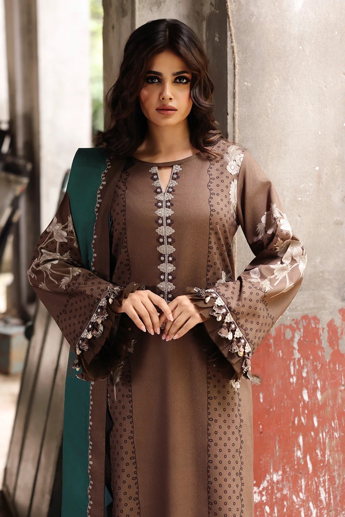 RT1267-Charizma - Winter 3PC Karandi Digital Print Dress