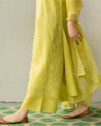 RT1342- Summer 3PC Lawn Embroidered Suit