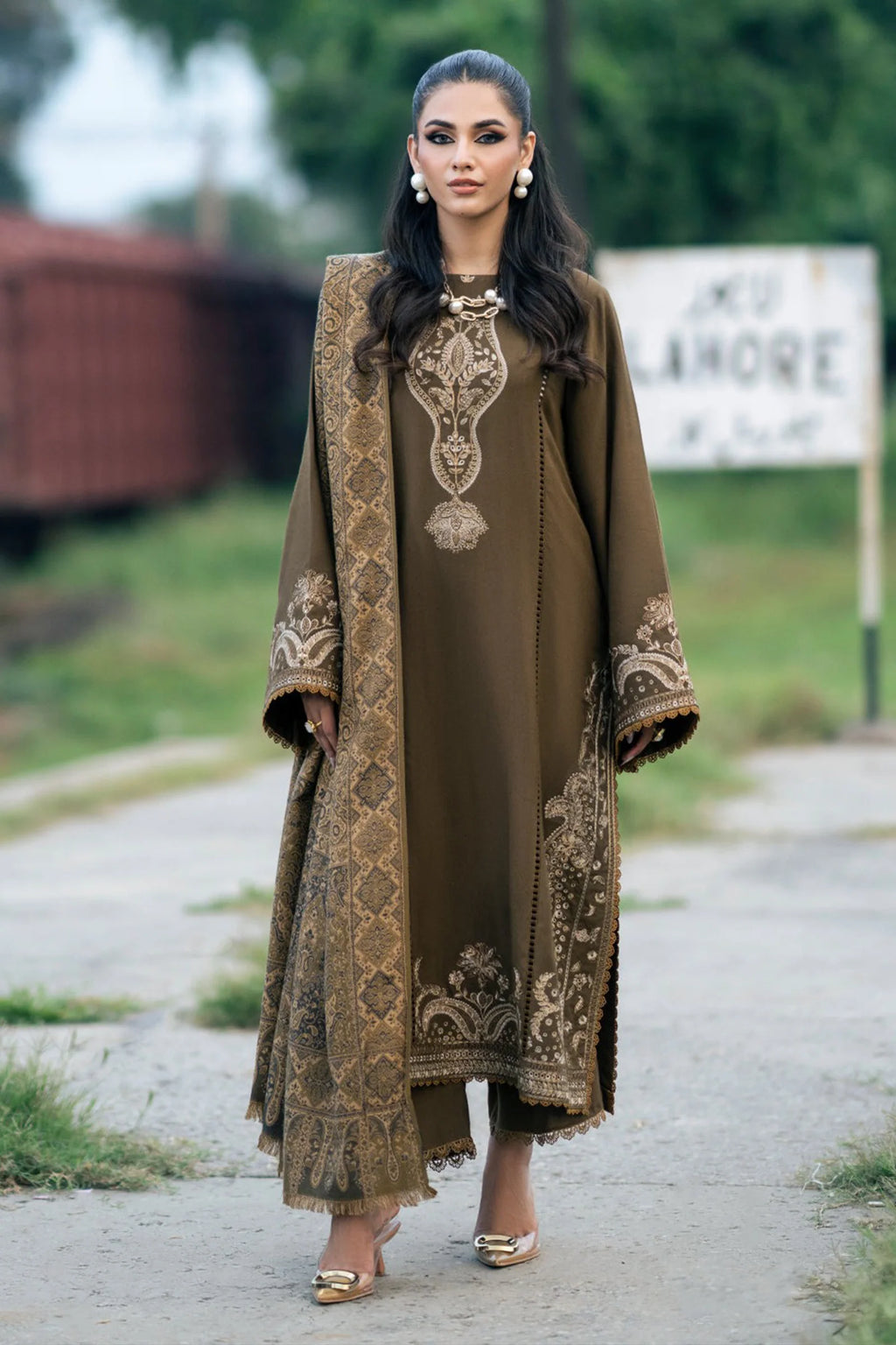 RT1273- Winter Jazmin 3PC Dhanak Embroidered Suit