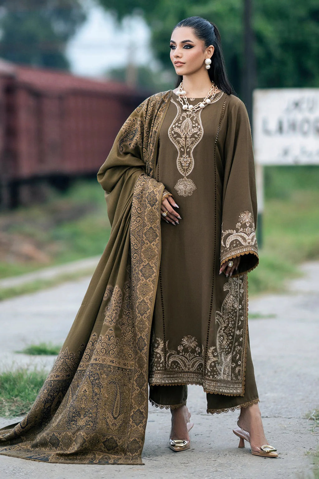 RT1273- Winter Jazmin 3PC Dhanak Embroidered Suit