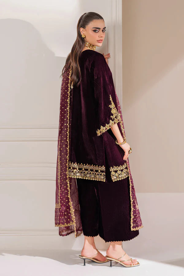 RT1214 - Baroque Winter  Embroidered Velvet 3piece suit