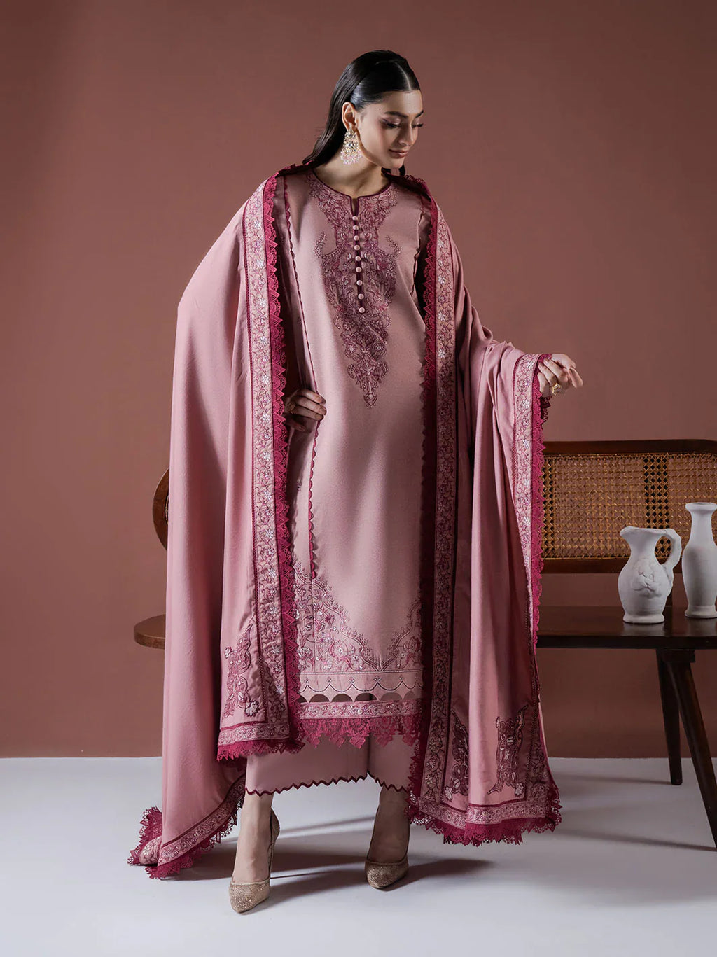 RT1251-Asim Jofa - Winter 3PC Dhanak Embroidered Suit
