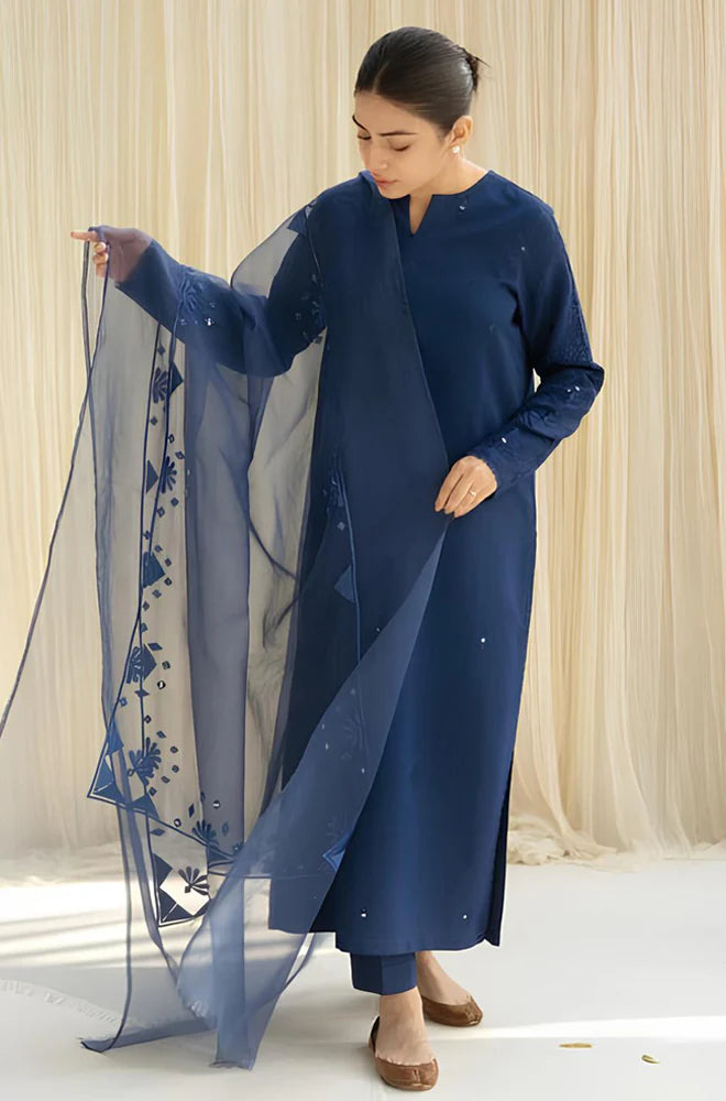 RT809-SUMMER 3PC Lawn Embroidered Shirt With Organza Embroidered Dupatta