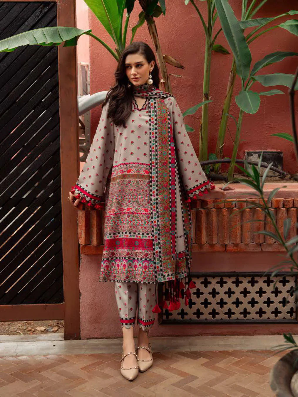 RT1259-Charizma - Winter 3PC Karandi Digital Print Dress