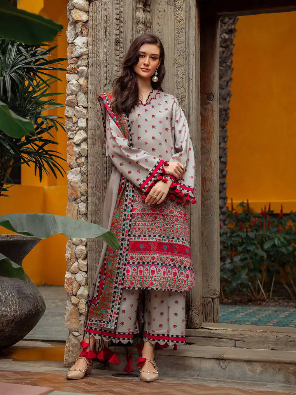 RT1259-Charizma - Winter 3PC Karandi Digital Print Dress