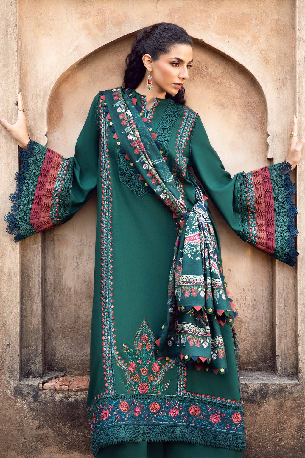 RT1229-Maria.b - Winter 3PC Dhanak Embroidered Suit
