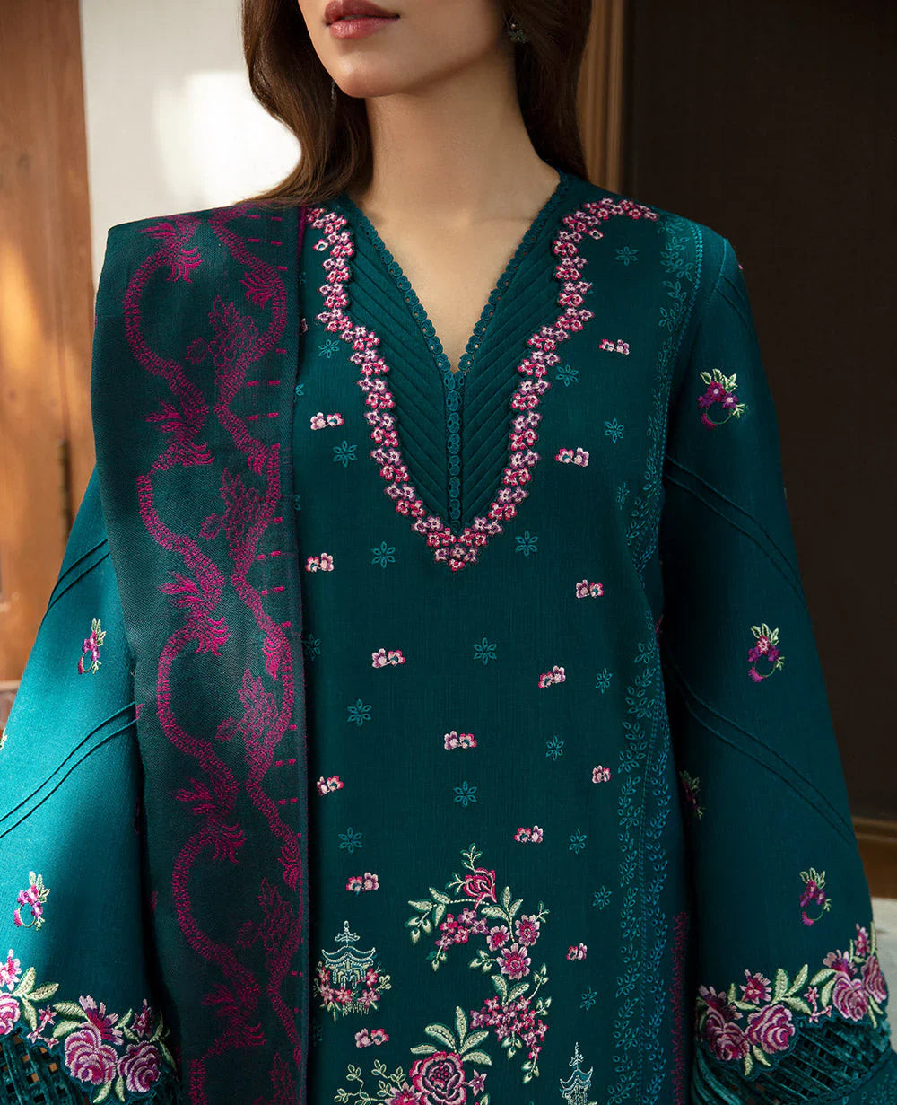 RT1224-Sobia Nazir - Winter 3PC Dhanak Embroidered Suit