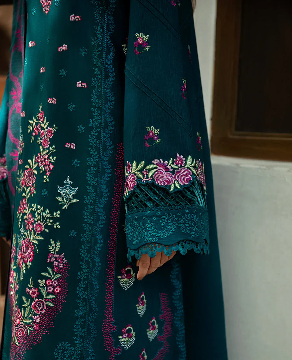 RT1224-Sobia Nazir - Winter 3PC Dhanak Embroidered Suit