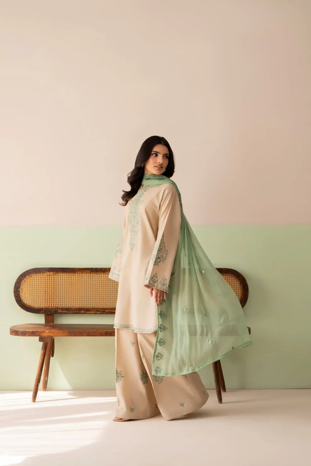 RT1347-Limelight - Summer-3PC Lawn Embroidered Suit