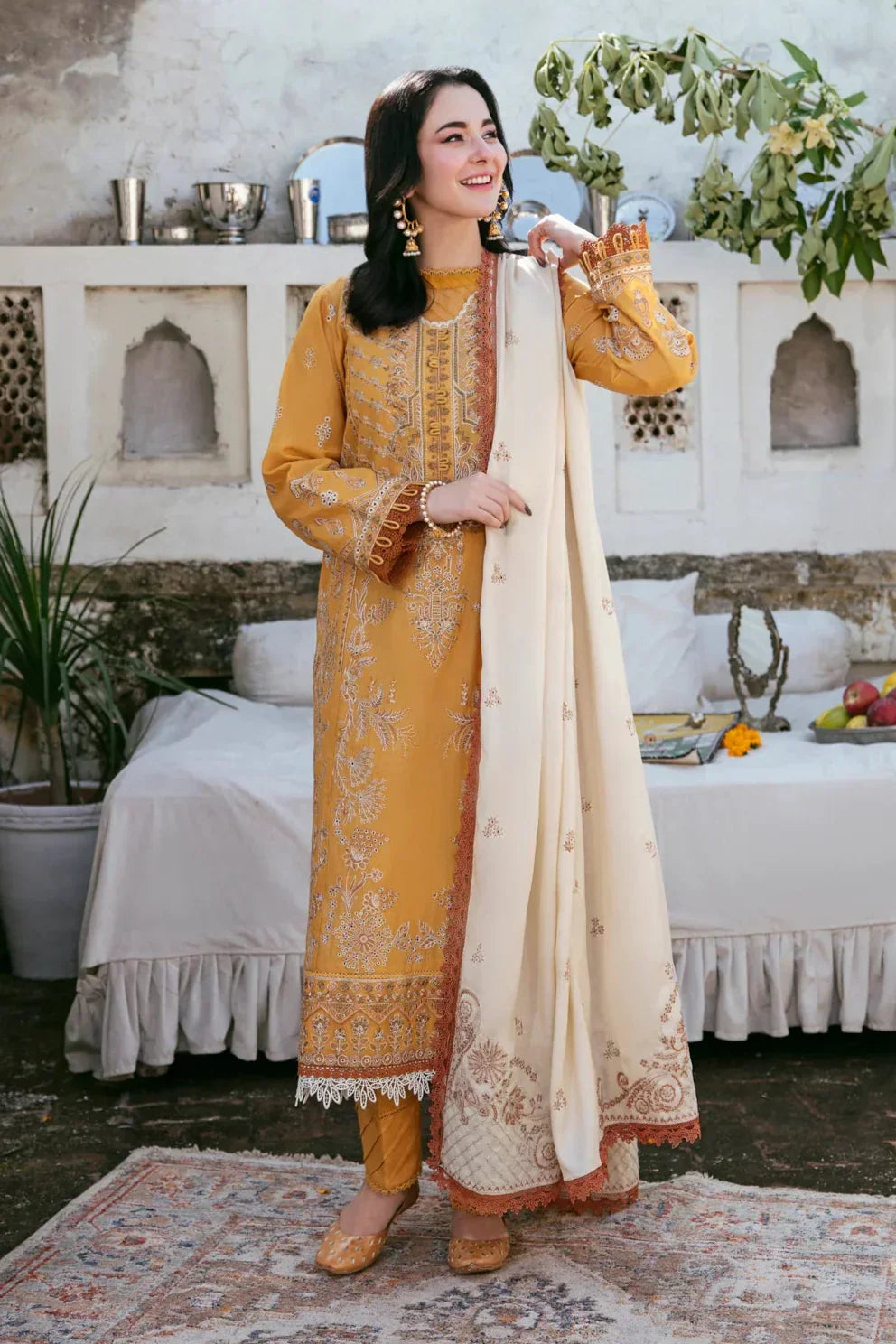 RT1226-Florent - Winter 3PC Dhanak Embroidered Suit