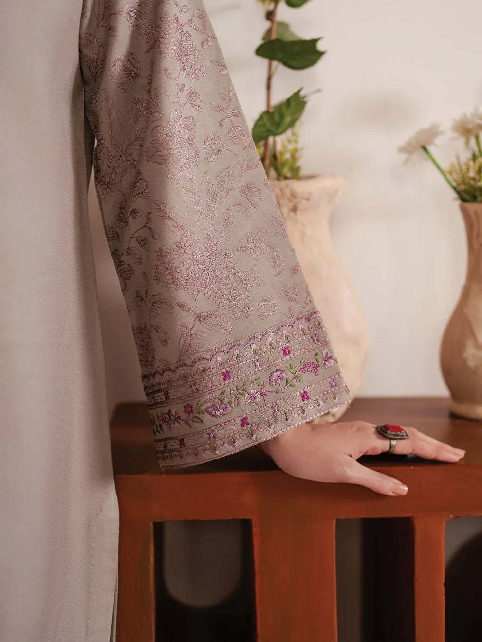 RT1240-Jazmin - Winter 3PC Dhanak Embroidered Suit