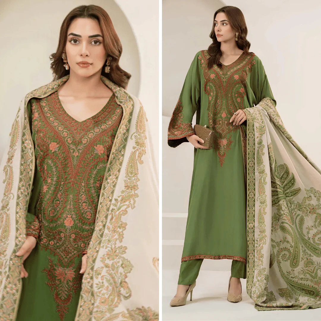 RT913 - Maria.B. 3 Piece Embroidered Lawn Suit