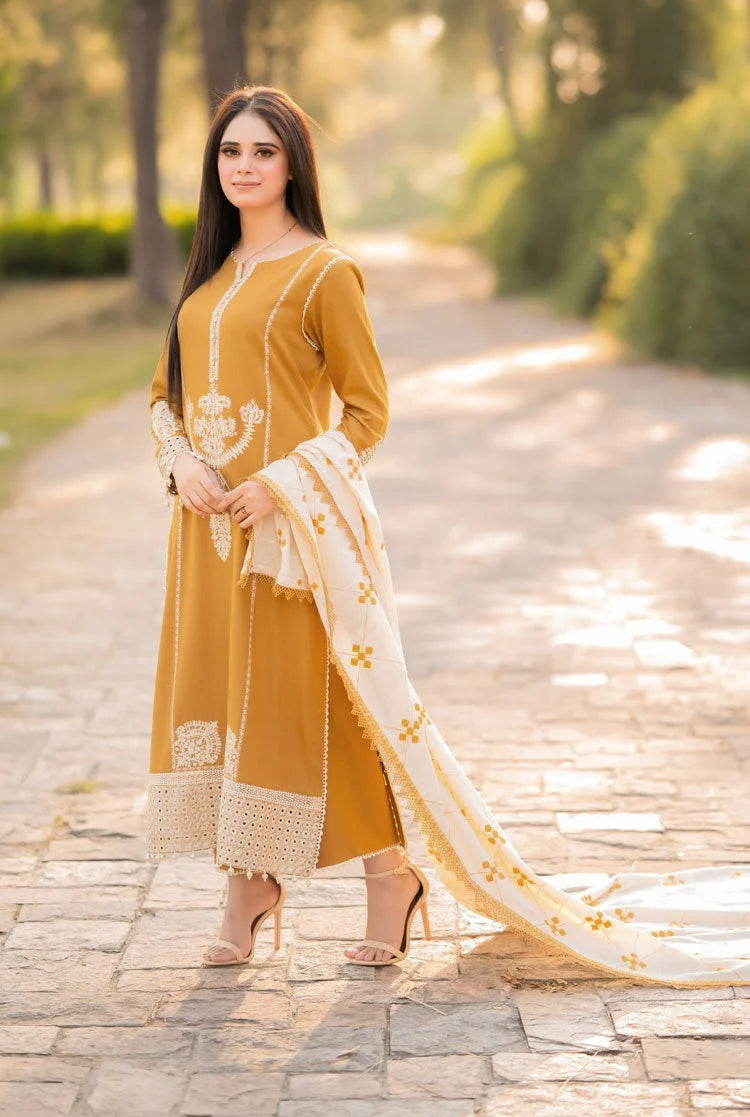 RT1272-WINTER 3-Pc Embroidered Dhanak Suit with Heavy Embroidered Dhanak Shawll