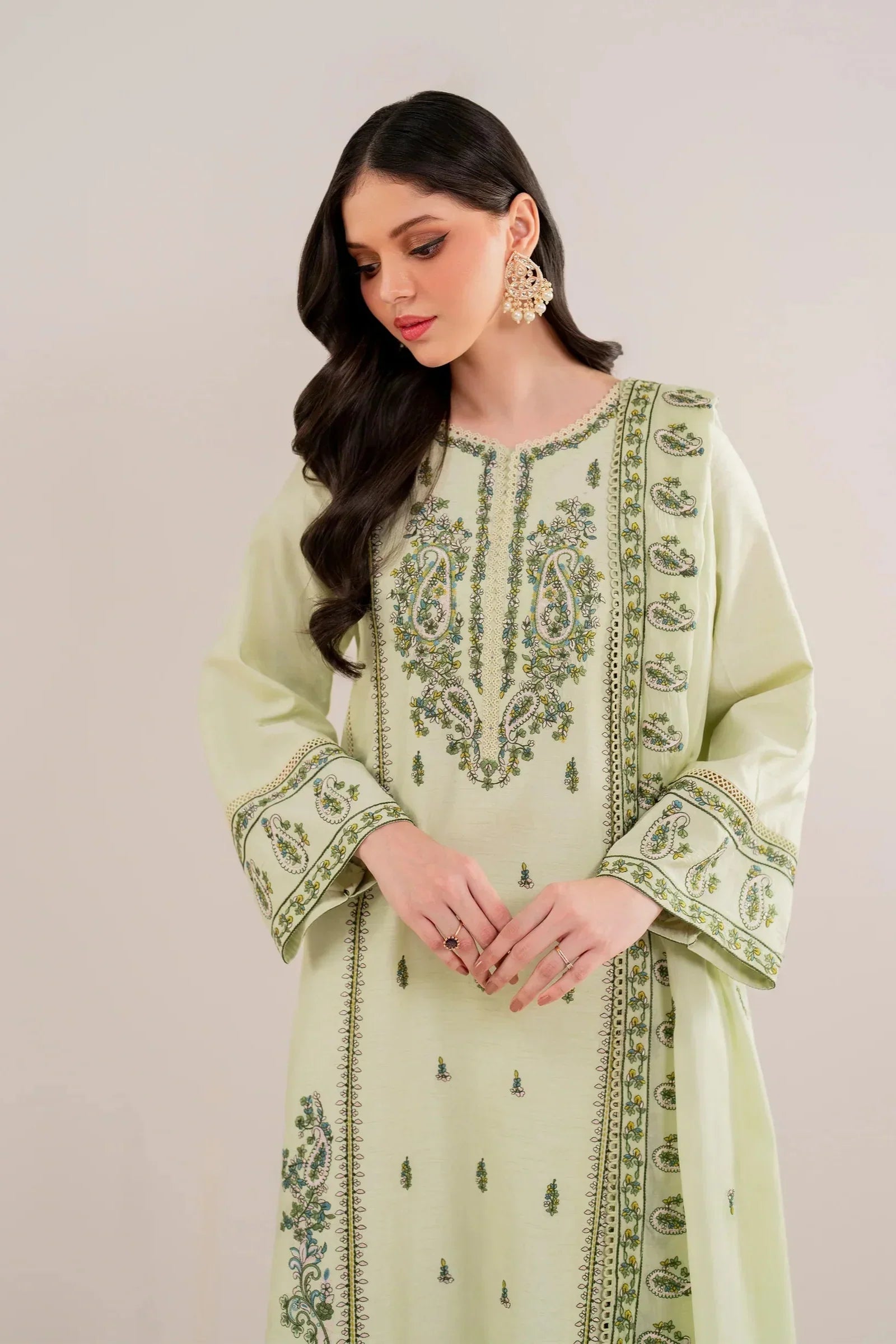 RT1252-Florent - Winter 3PC Dhanak Embroidered Suit
