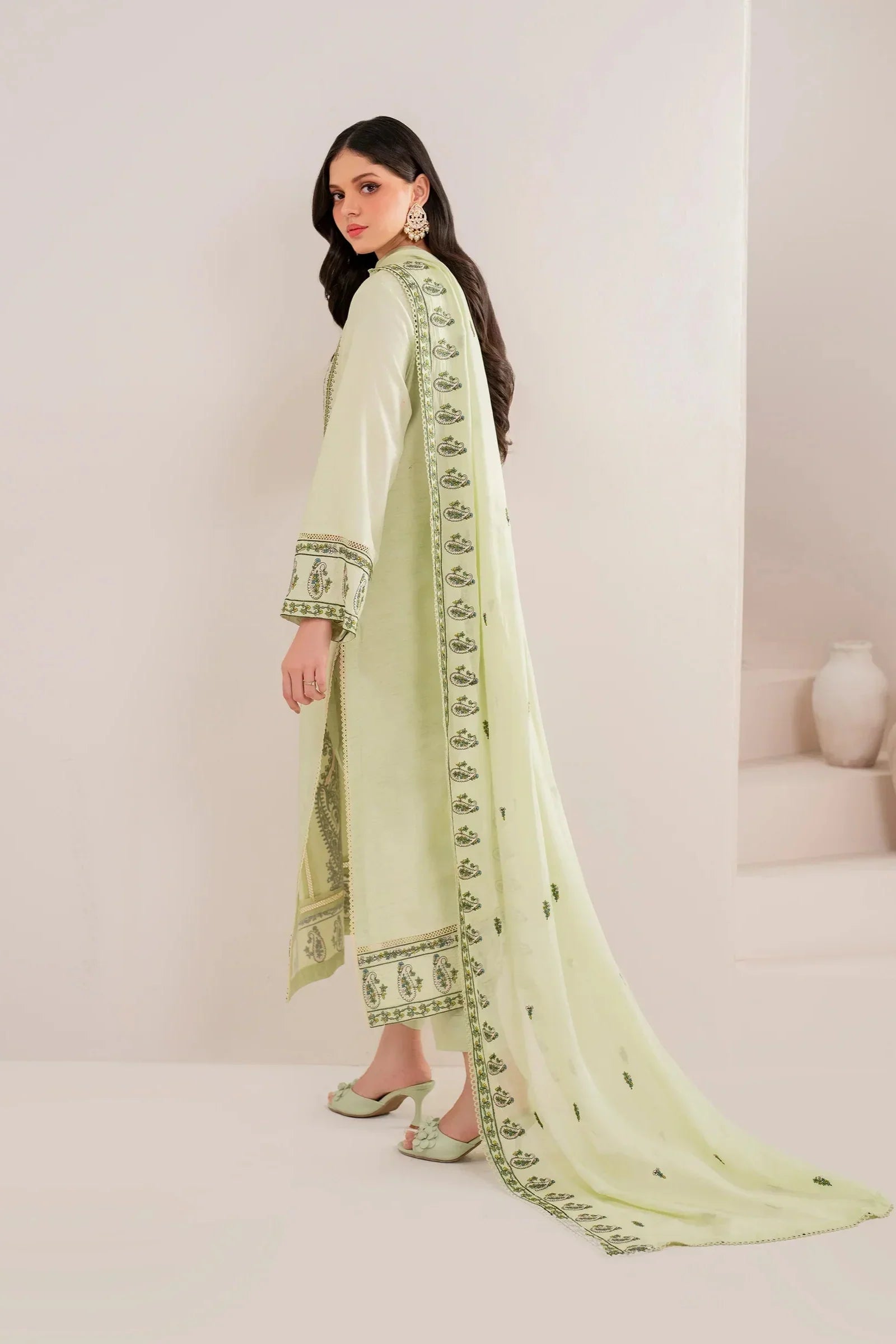 RT1252-Florent - Winter 3PC Dhanak Embroidered Suit