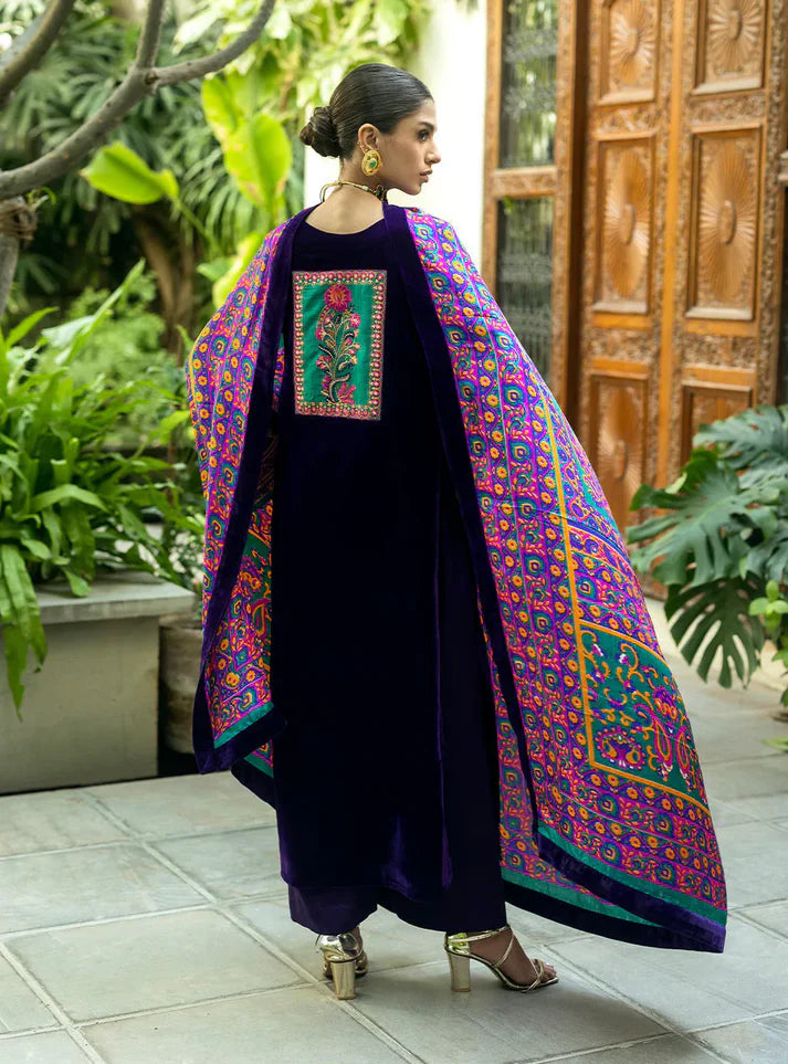 RT1212-Charizma EmbroideredWinter Velvet 3piece suit