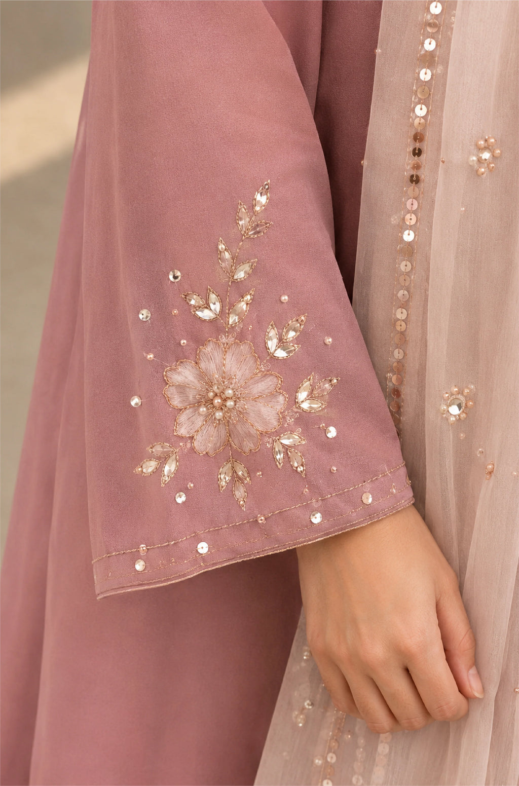 Bunaai - Summer-3PC Lawn Embroidered Suit -RT1360