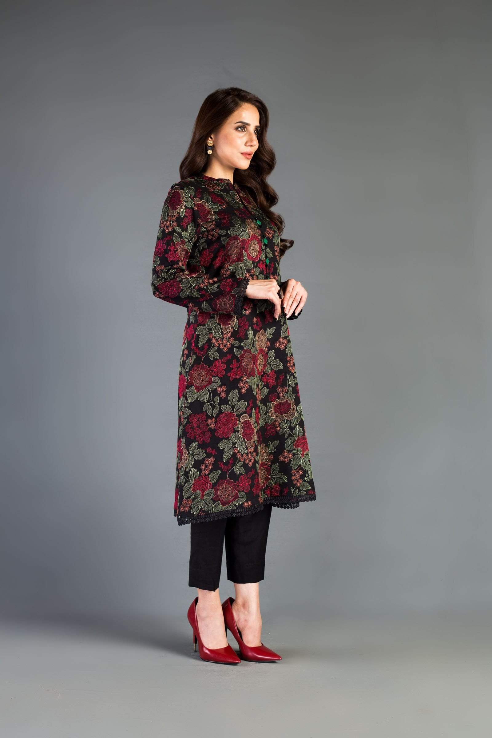 Bareeze -Embroided 3pc Lawn dress with embroidered chiffon dupatta-RT419